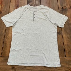 NWOT Mens T-shirt 2/$15